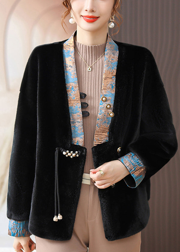 Sophisticated Coat with a Clean Classic Look
