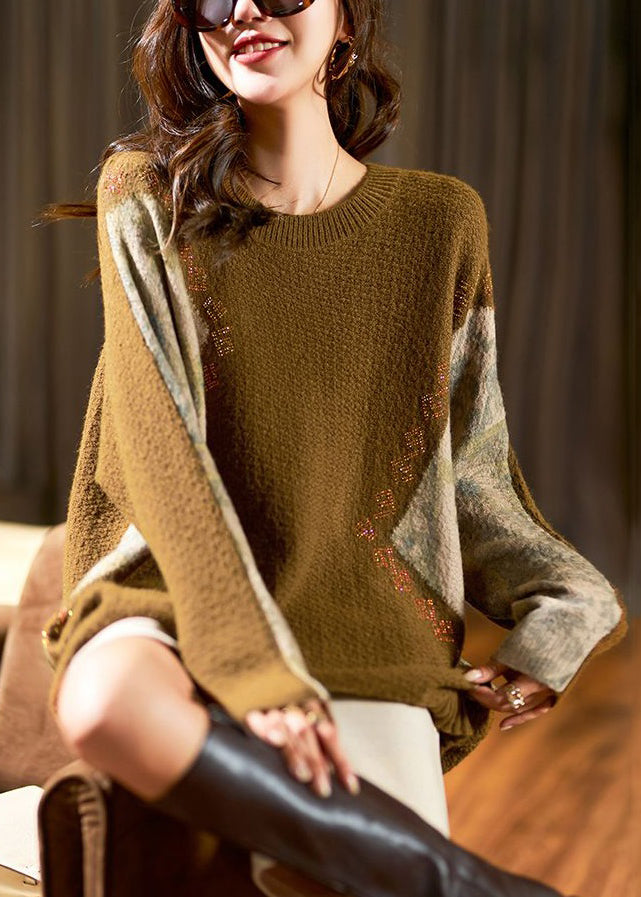 Beautifully Finished Sweater in a Timeless Design