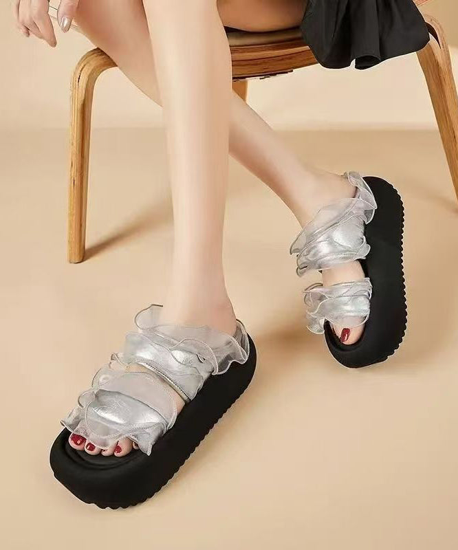 Graceful Orthopedic Sandals for Modern Look
