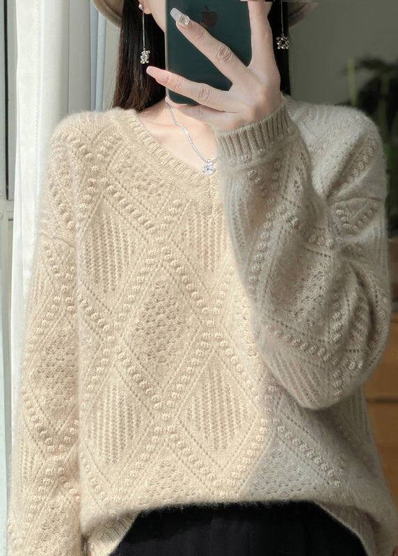 Beautifully Crafted Sweater in a Classic Style