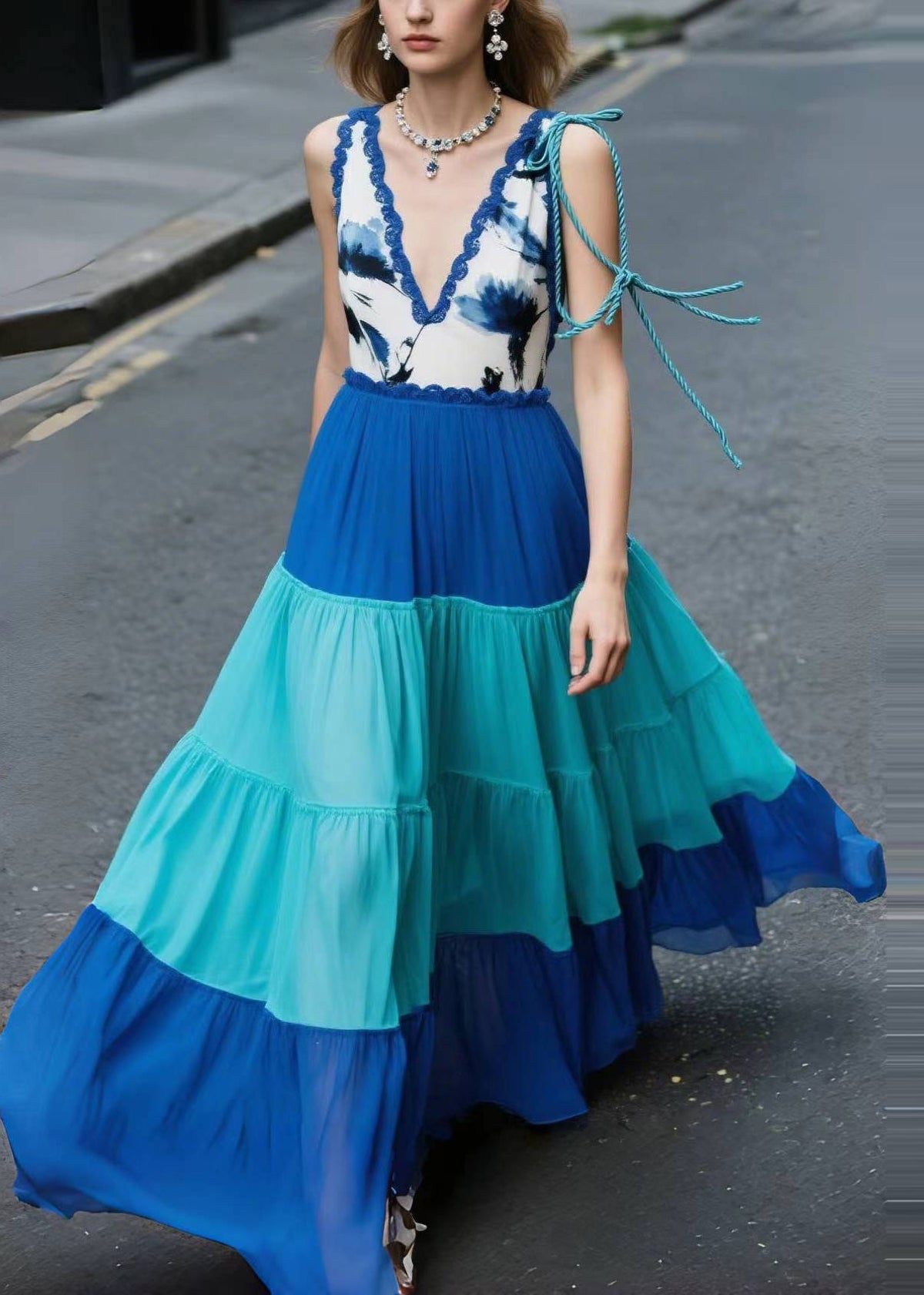 Gracefully Styled Dress for Any Occasion