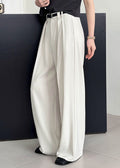 Beautifully Finished Pants in a Timeless Design