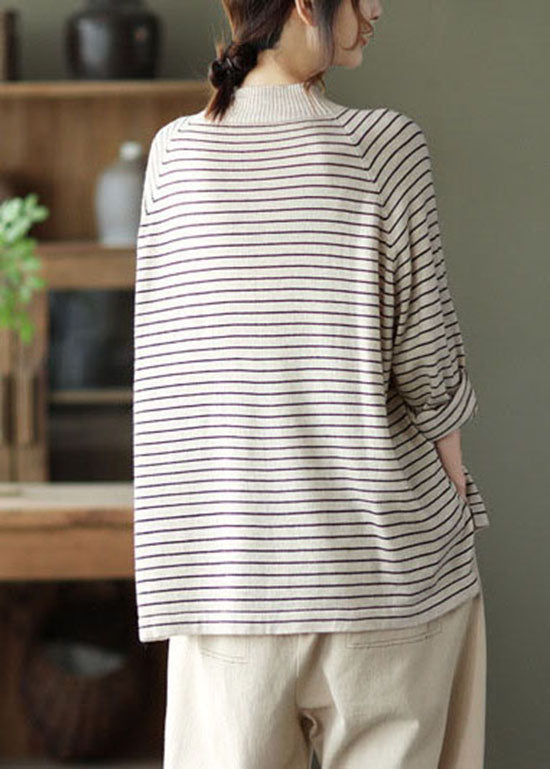 Gracefully Styled Shirt for Any Occasion
