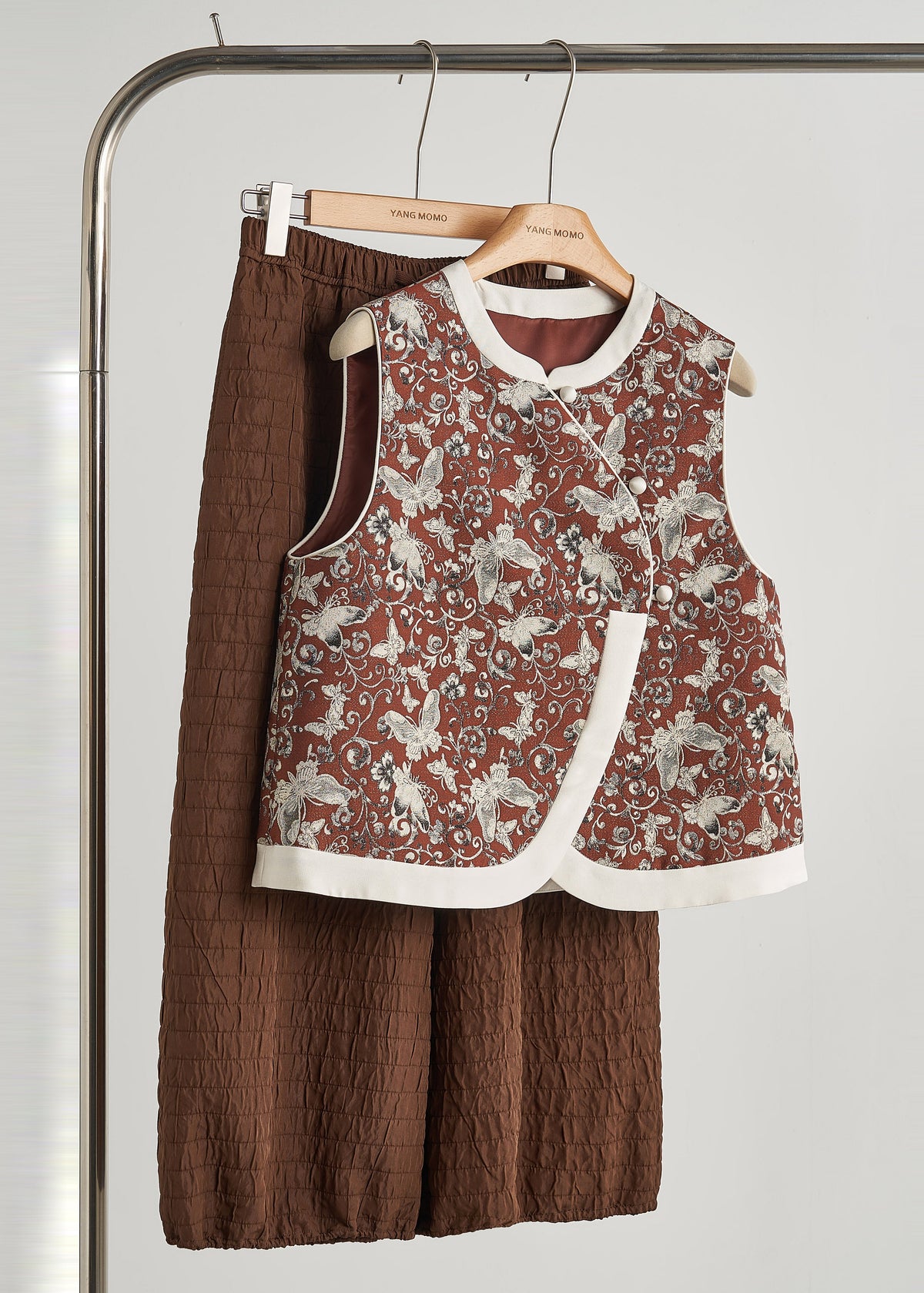 Sophisticated Garment with a Clean Classic Look