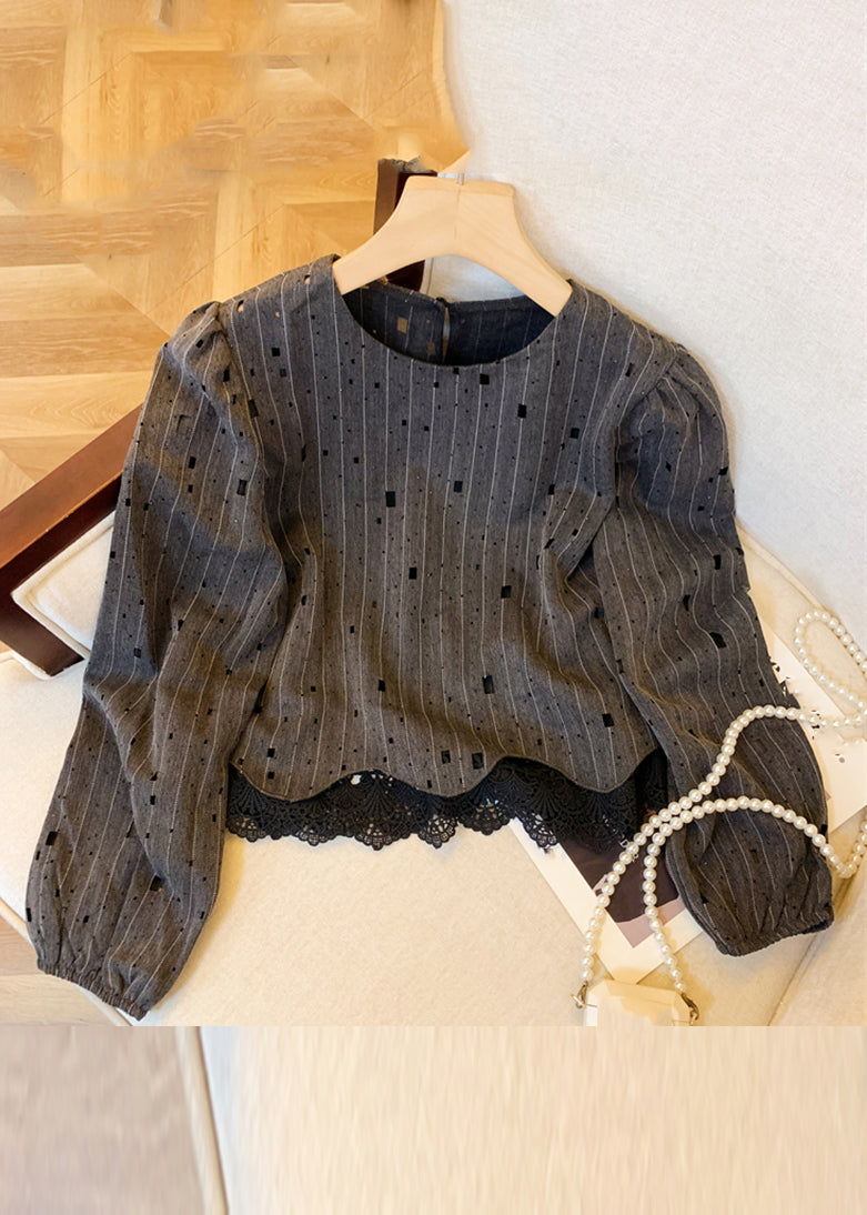 Elegantly Styled Shirt for Everyday Wear
