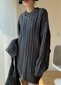 Well Tailored Sweater with a Graceful Silhouette
