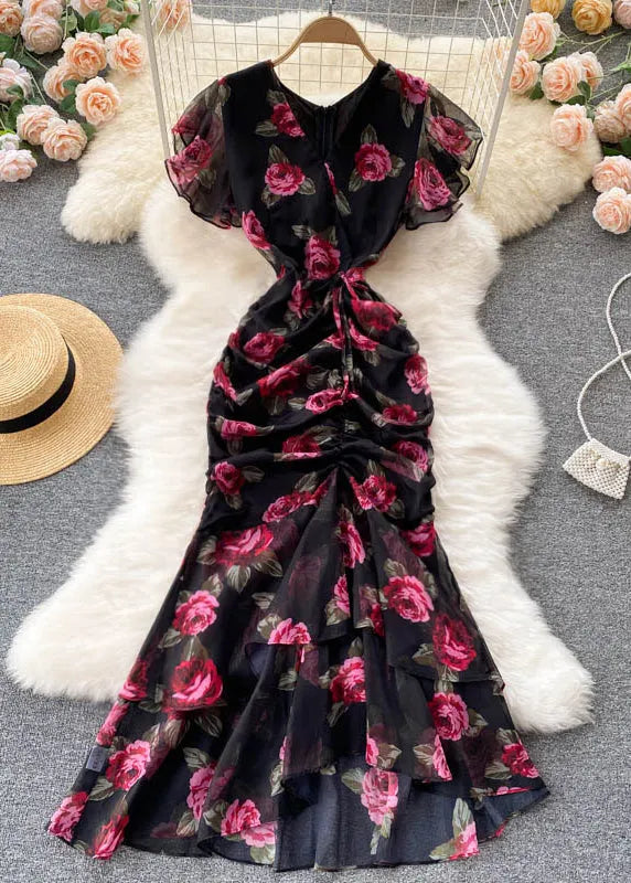Classic Vintage Dress with a Flattering Fit