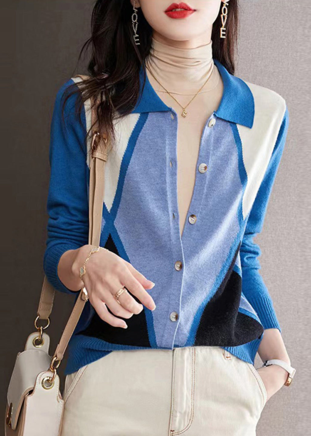 Polished Sweater with an Effortless Classic Look