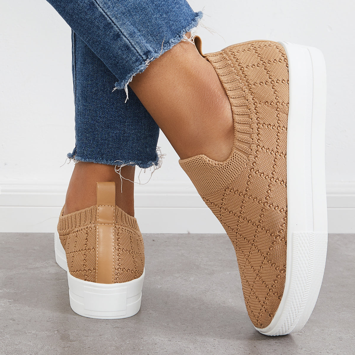Chic Orthopedic Loafers with Unique Design