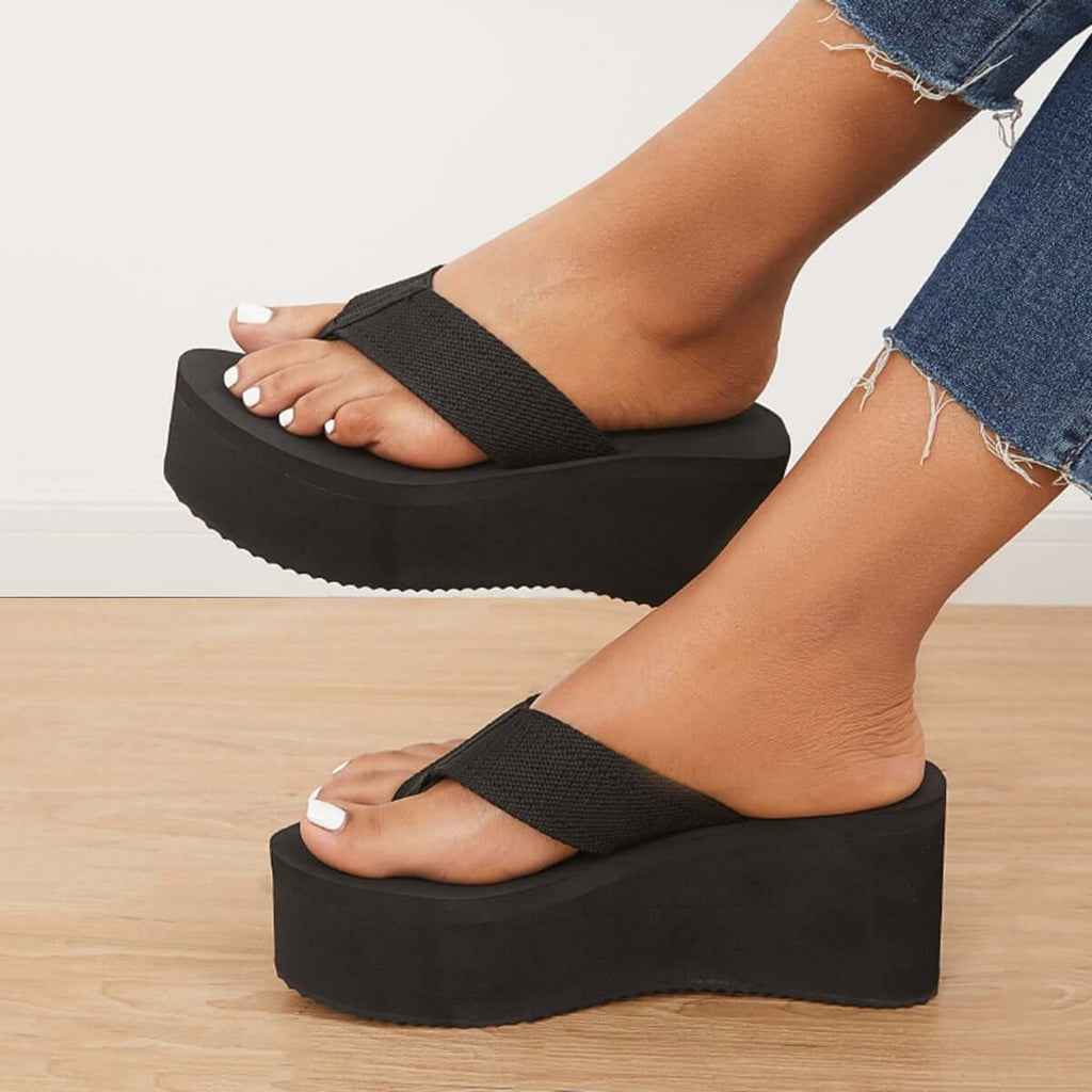 Chic Orthopedic Sandals with Unique Design