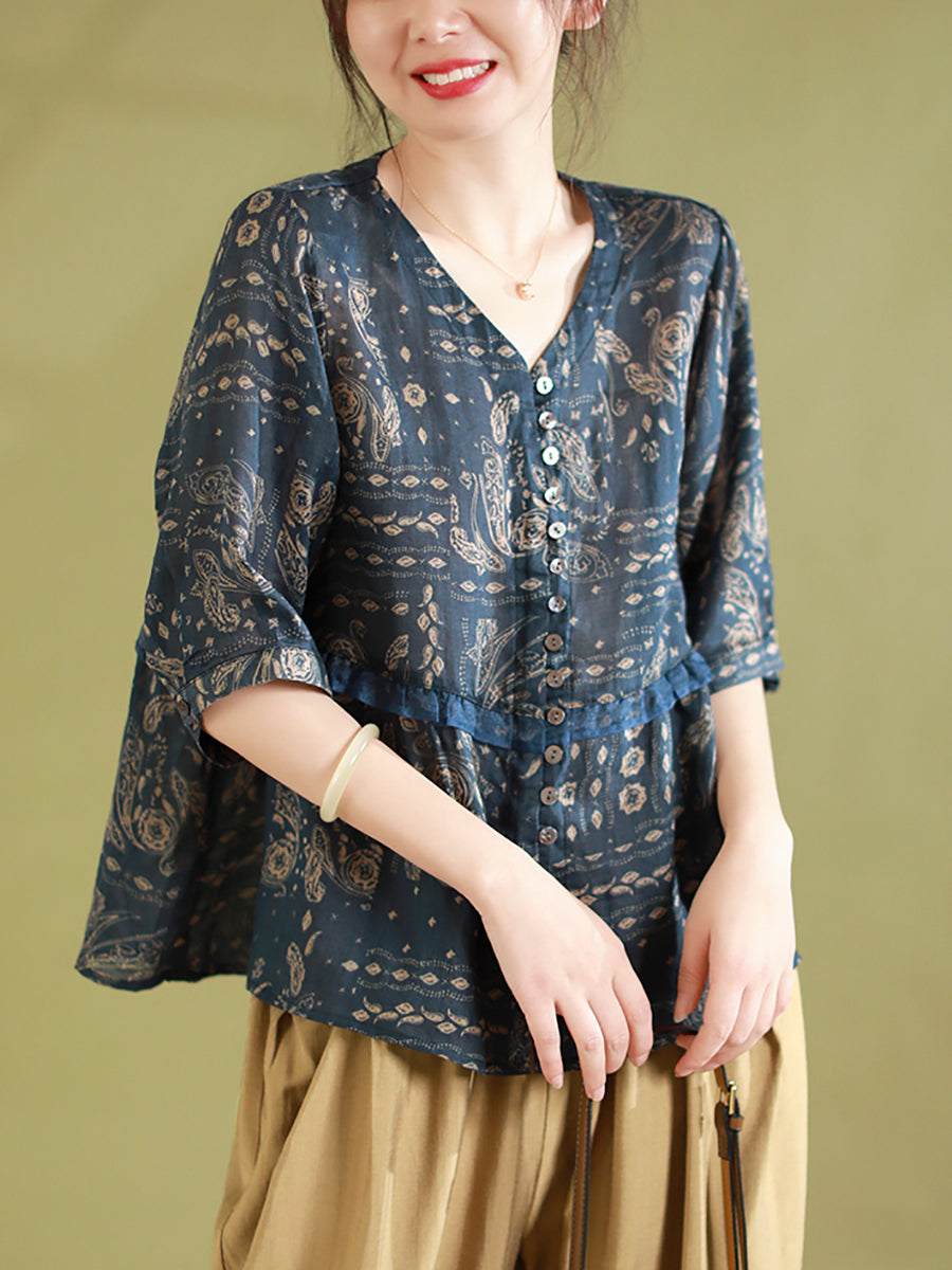 Classic Vintage Shirt with a Flattering Fit