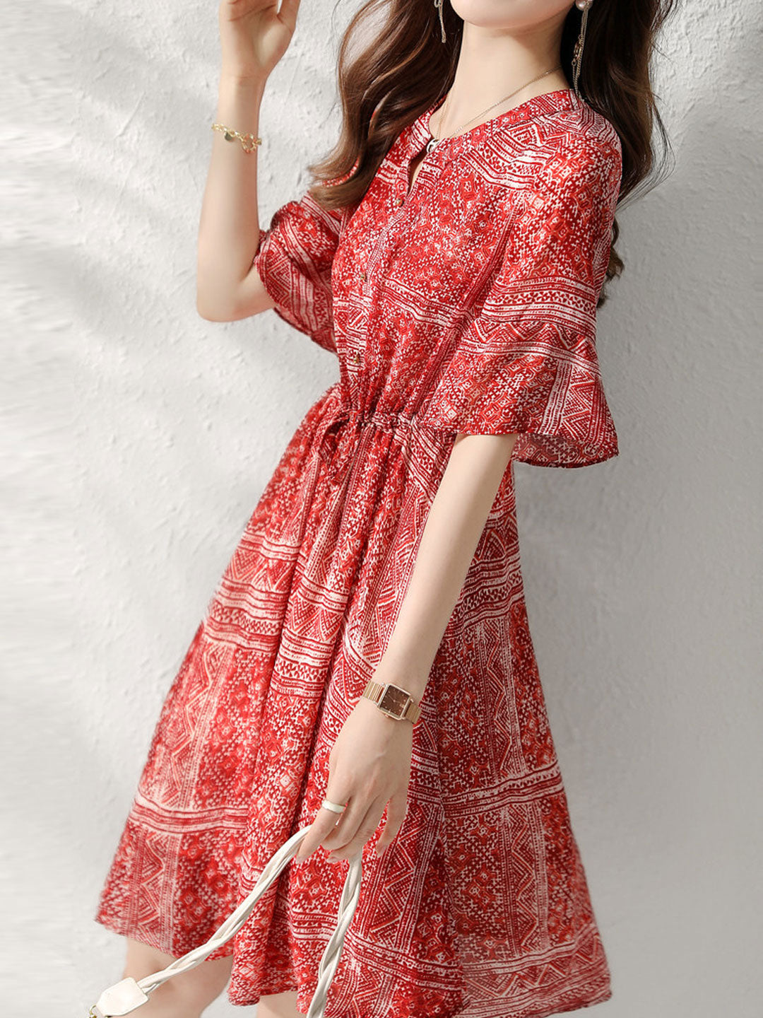 Polished Dress with an Effortless Classic Look