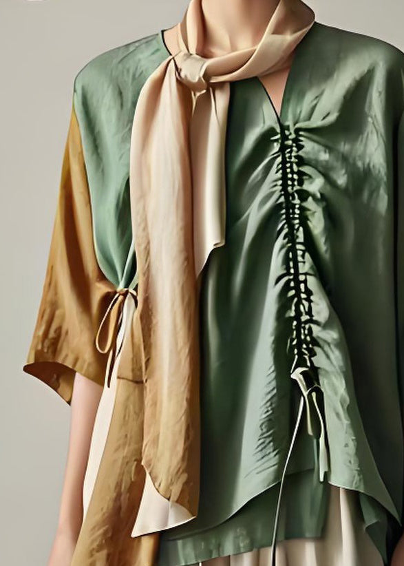 Effortlessly Elegant Top with a Timeless Design