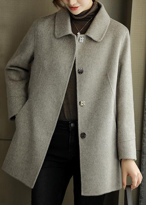 Elegantly Styled Coat for Everyday Wear
