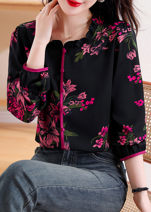 Classic Vintage Top with a Flattering Fit
