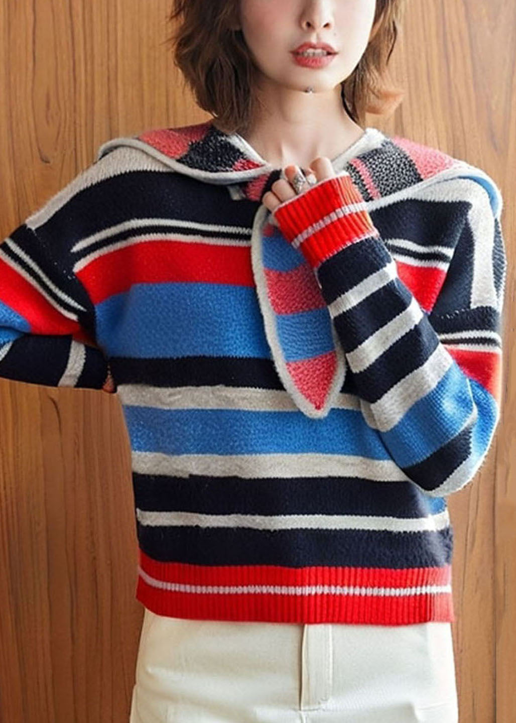 Gracefully Styled Sweater for Any Occasion