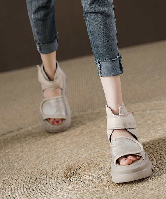 Graceful Orthopedic Sandals for Modern Look