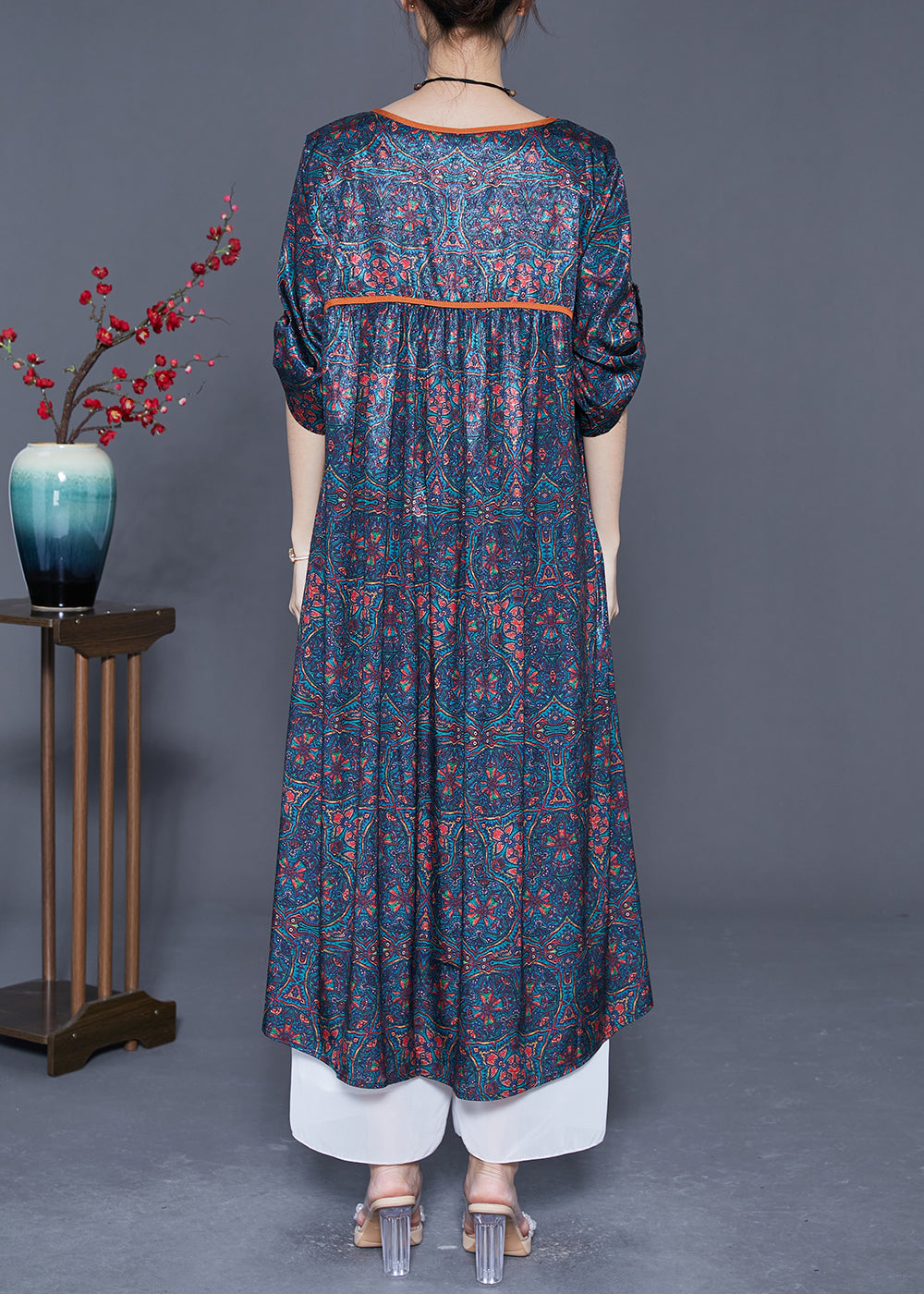 Classic Vintage & Enduringly Stylish Dress