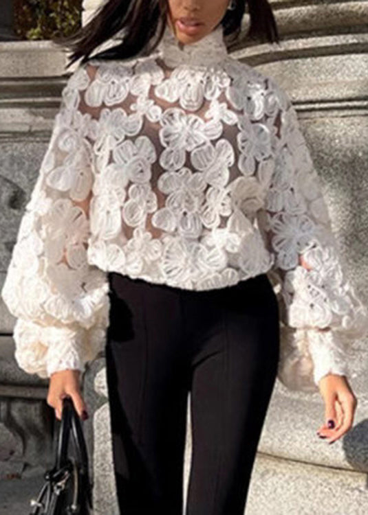 Beautifully Finished Top in a Timeless Design