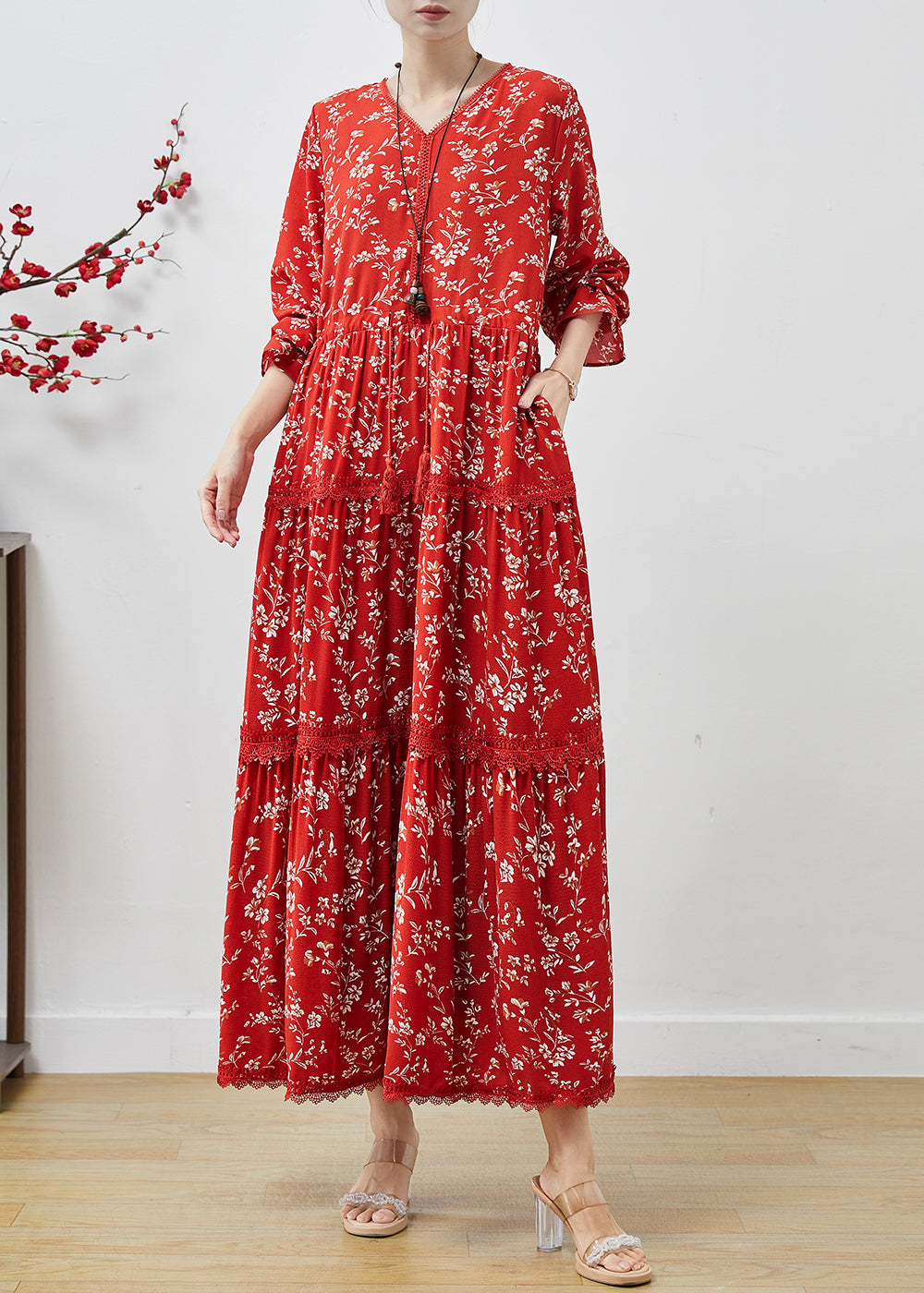 Gracefully Styled Dress for Any Occasion