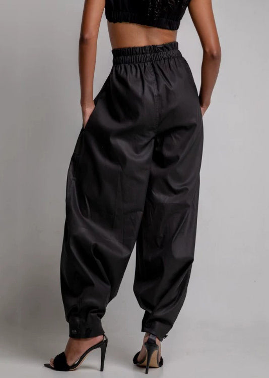 Polished Pants with an Effortless Classic Look
