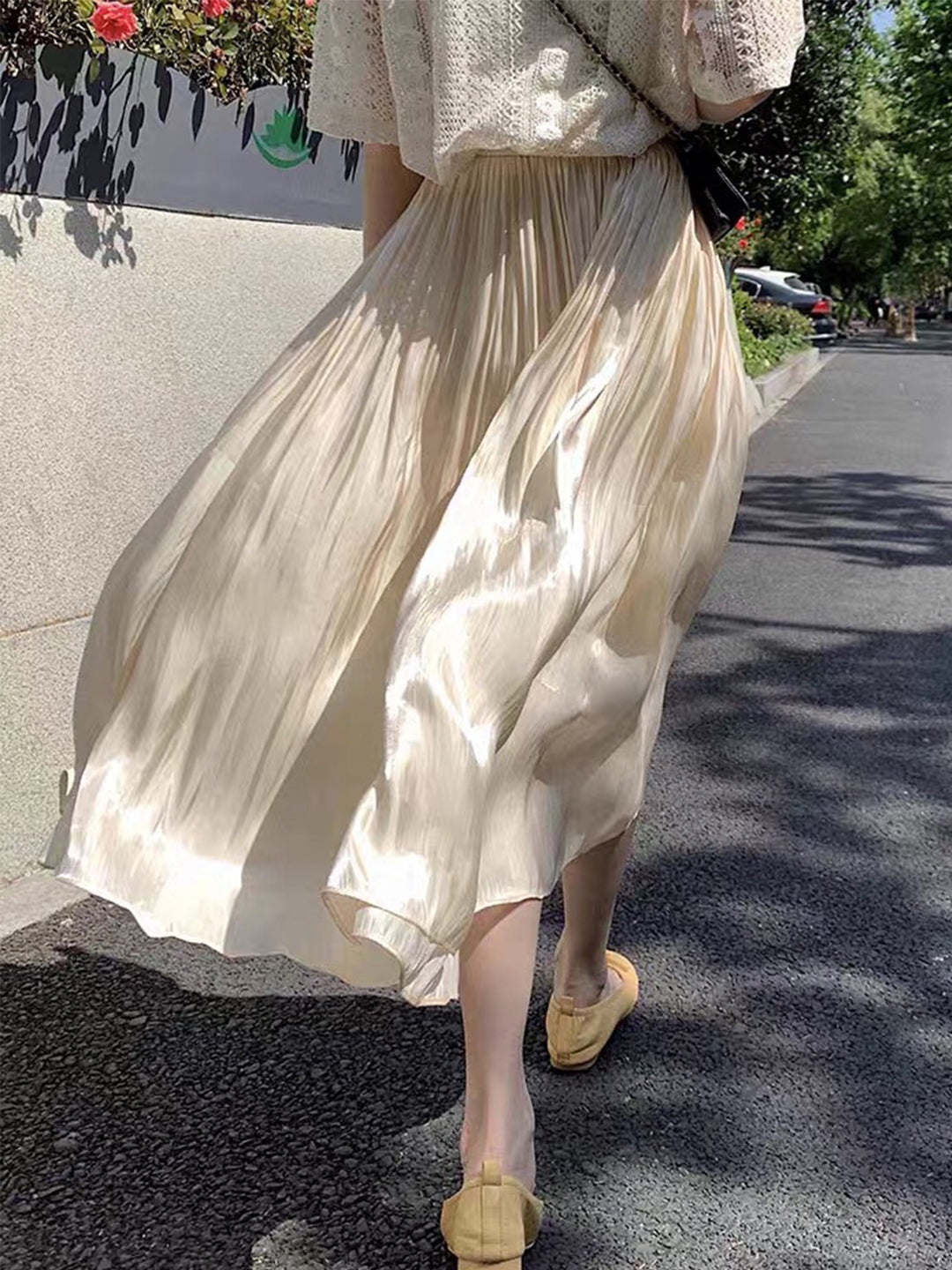 Classic Vintage Garment with a Flattering Fit