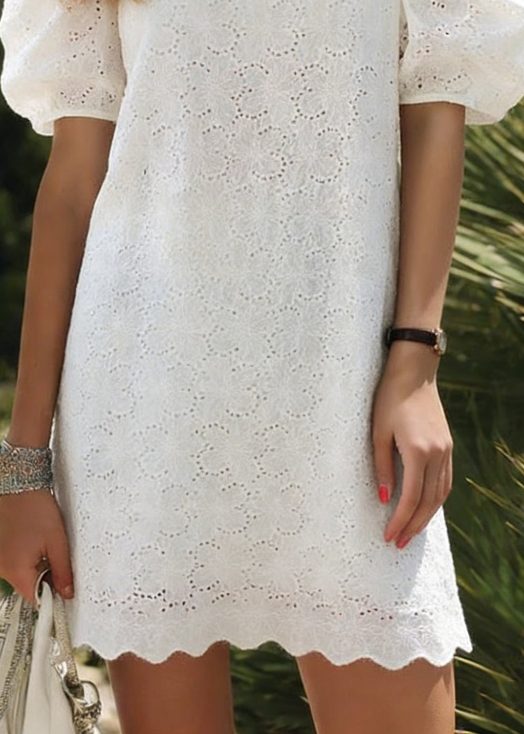 Well Tailored Dress with a Graceful Silhouette