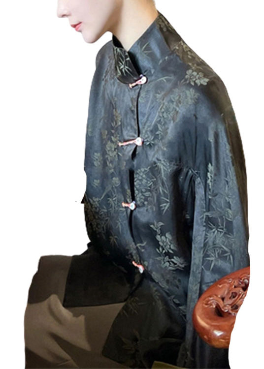 Beautifully Finished Shirt in a Timeless Design