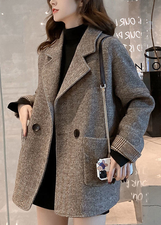 Classic Vintage & Enduringly Stylish Coat
