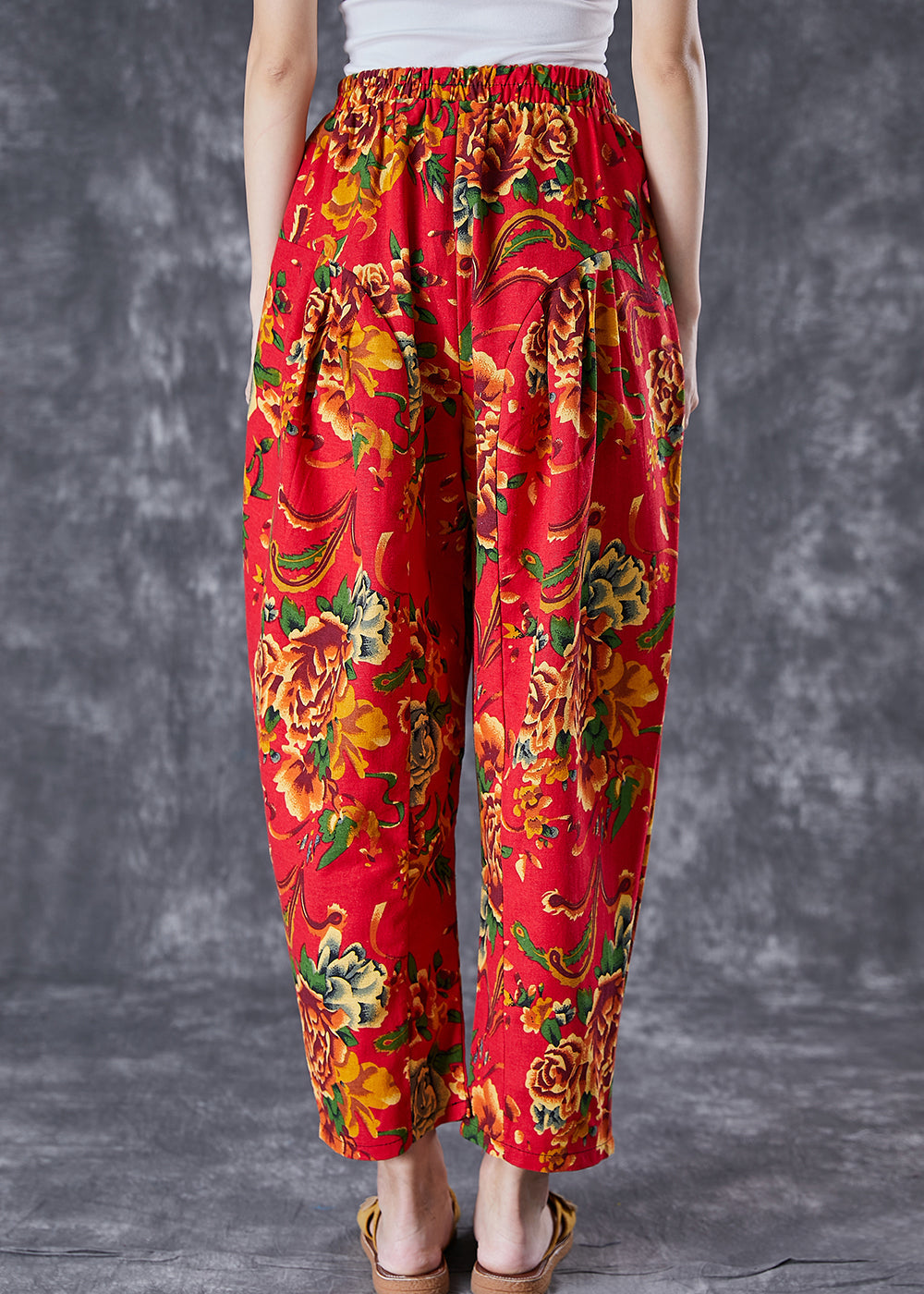 Classic Vintage Pants with a Flattering Fit