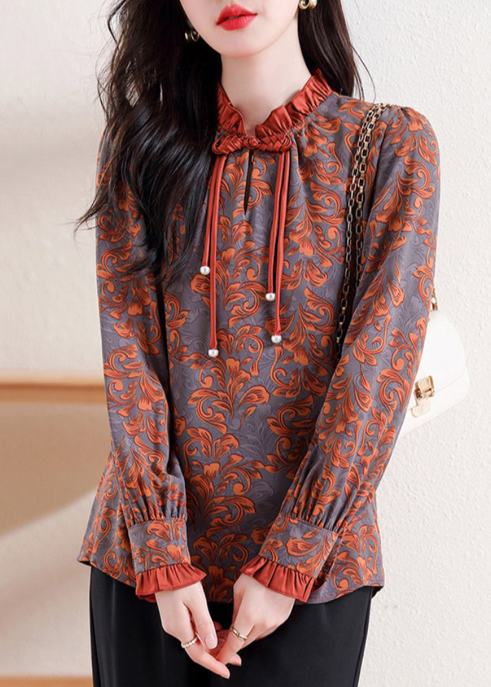 A Vintage Style Top with Delicate Timeless Details
