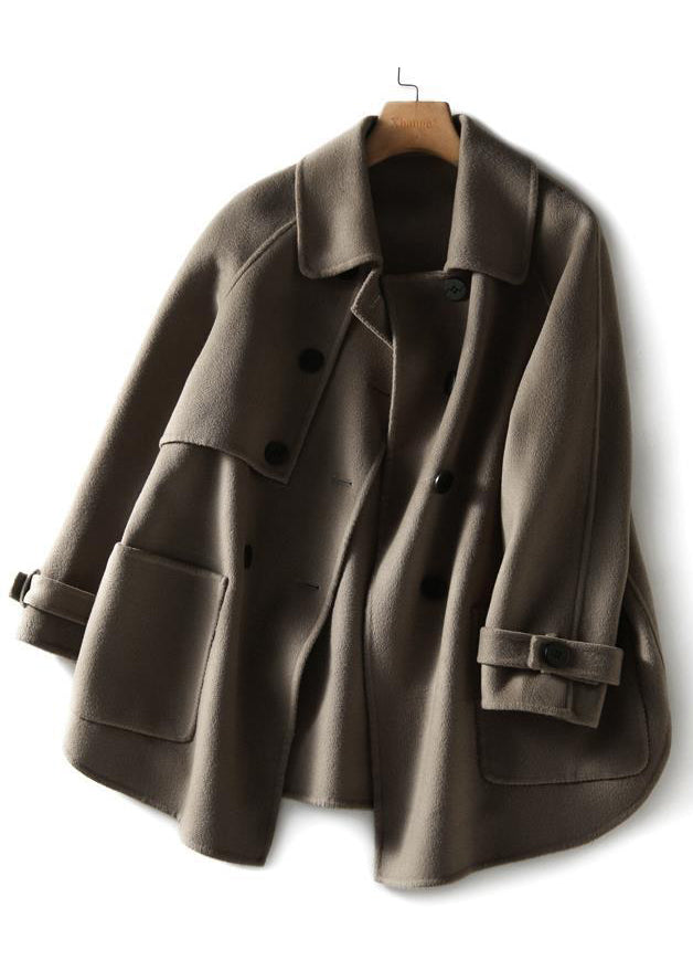 Classic Vintage Coat with a Flattering Fit
