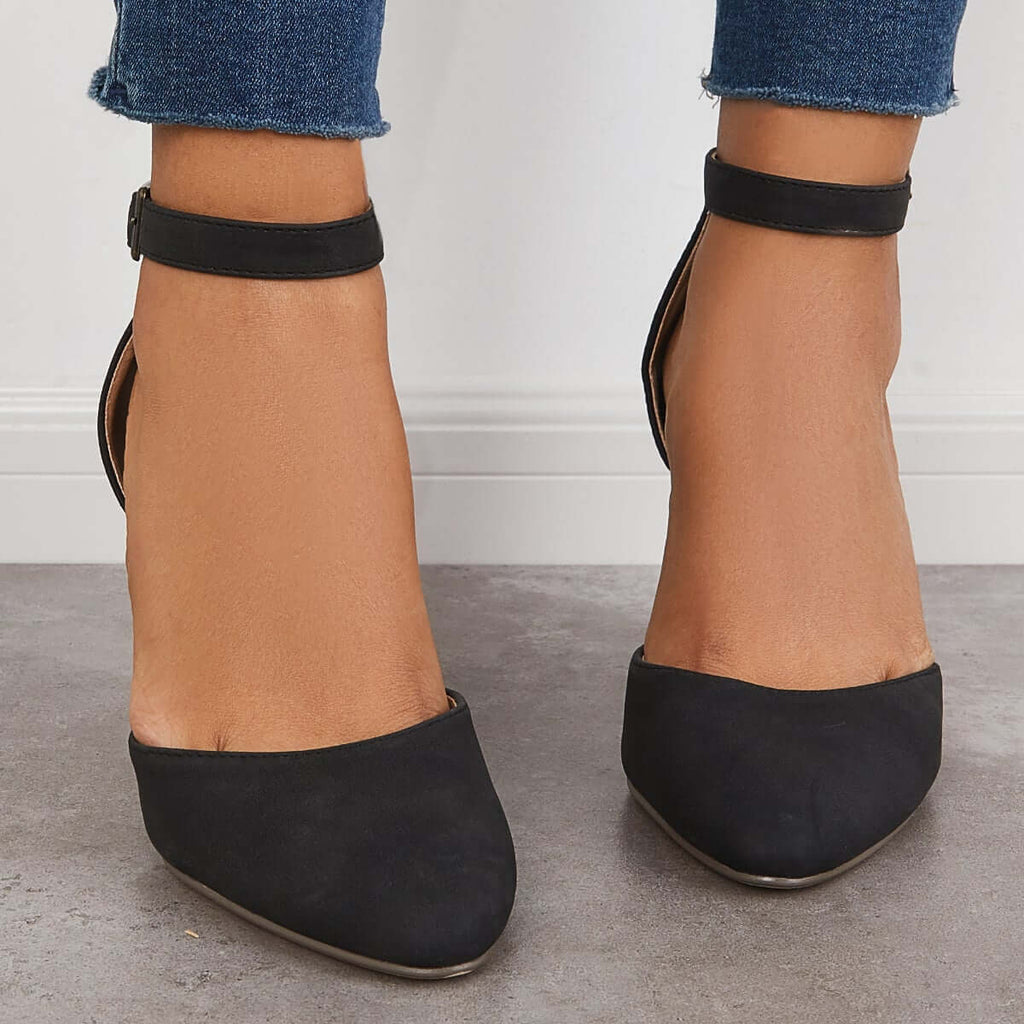 Graceful Orthopedic Pumps for Modern Look