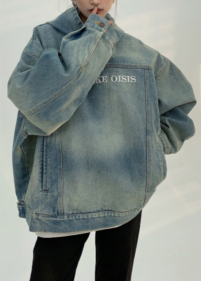 Classic Vintage Coat with a Flattering Fit