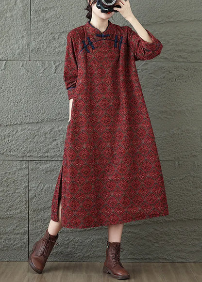 Classic Vintage Dress with a Flattering Fit