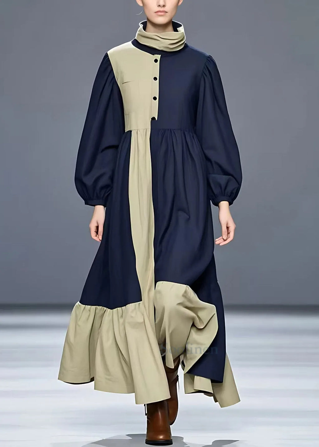 Classic Vintage Dress with a Flattering Fit