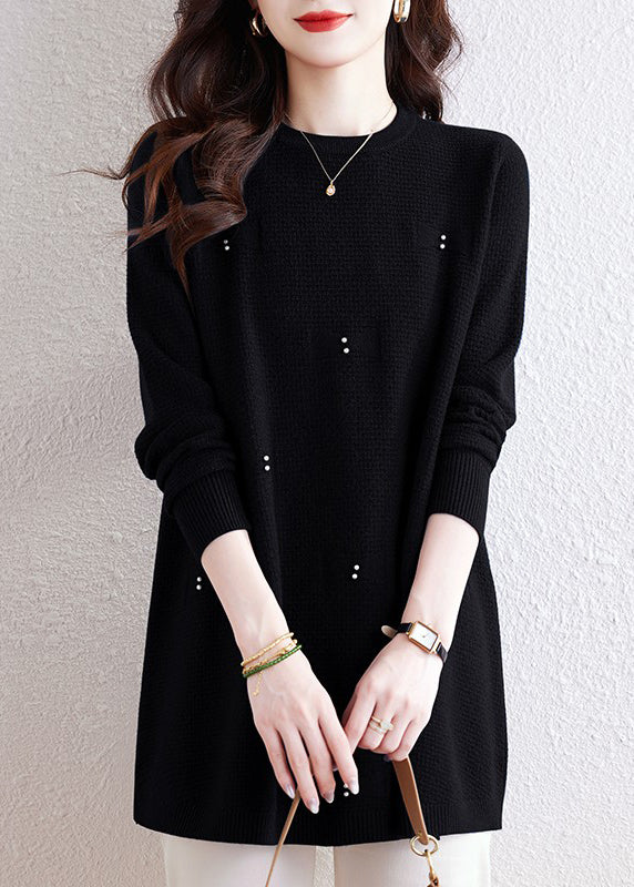 Classic Vintage Sweater with a Flattering Fit