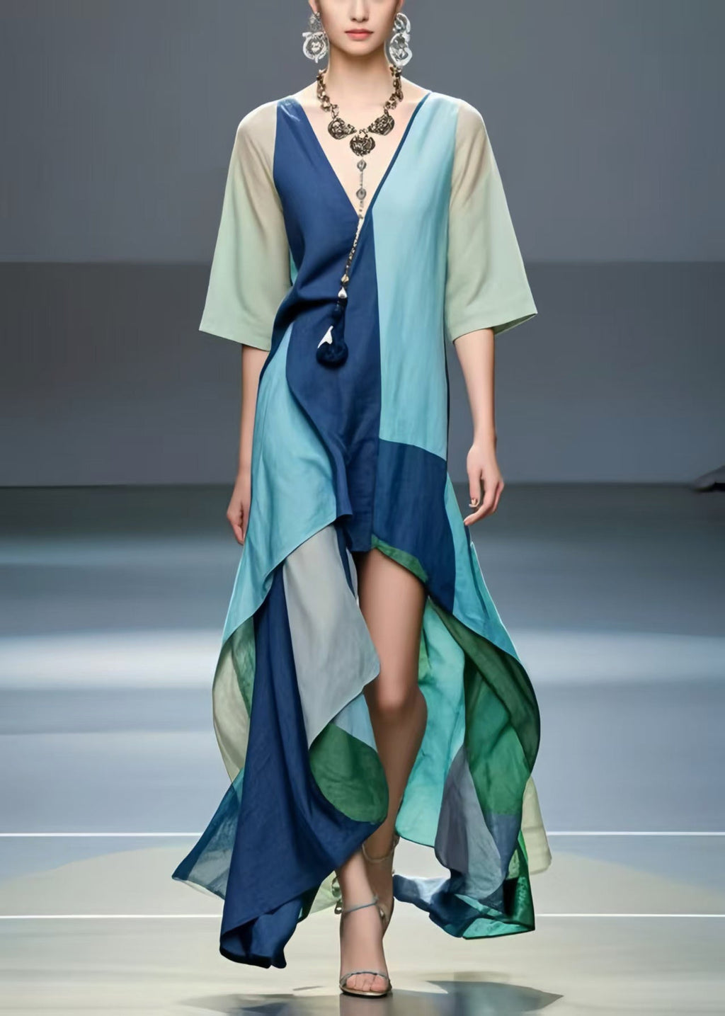 Classic Vintage Dress with a Flattering Fit