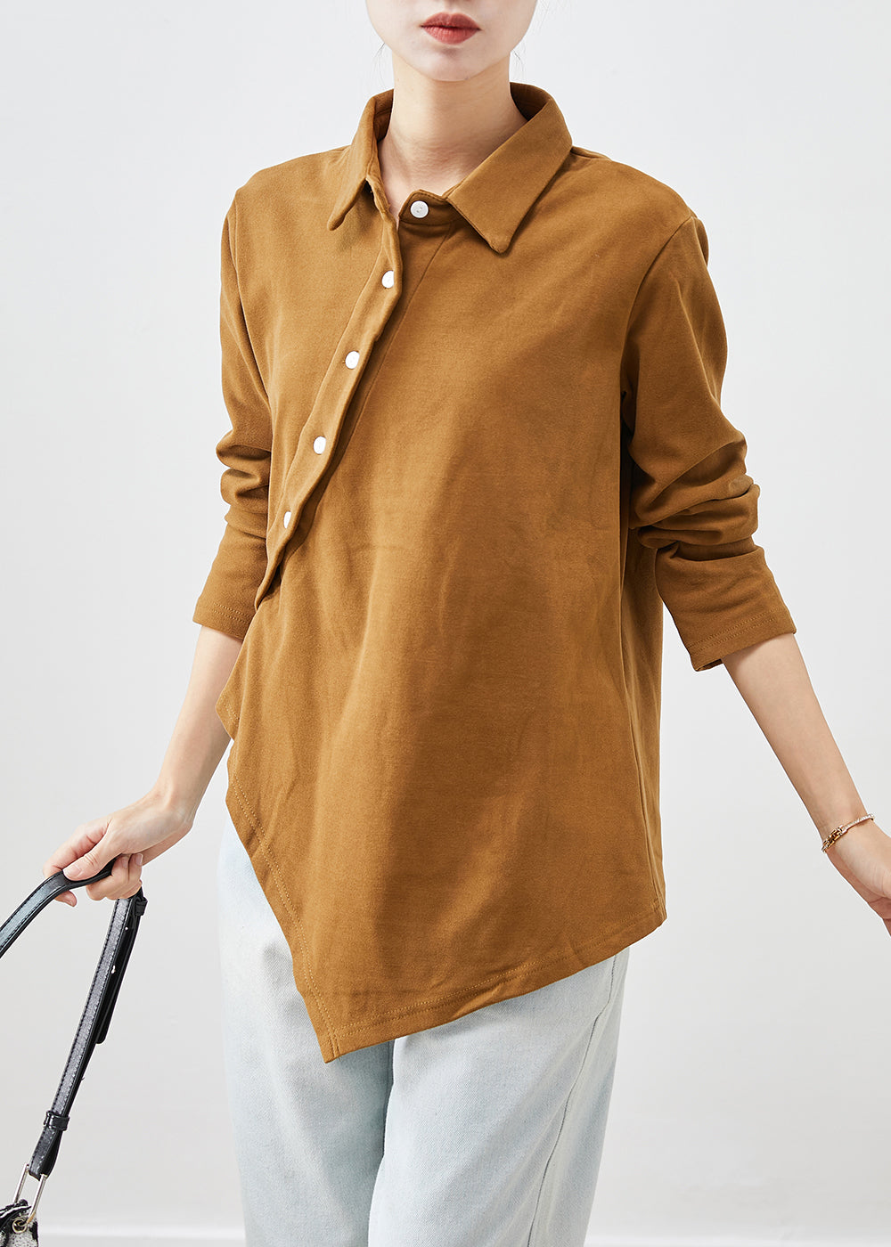 Elegantly Styled Shirt for Everyday Wear