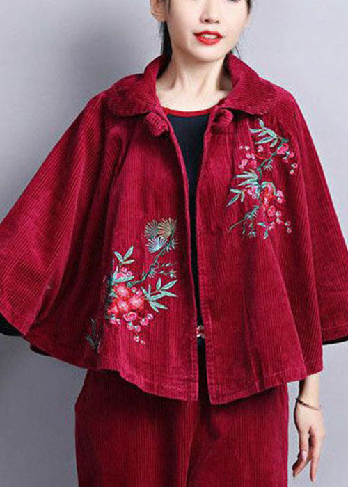 Well Tailored Coat with a Graceful Silhouette