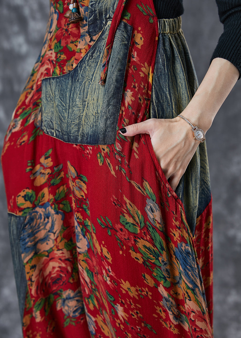 Well Tailored Garment with a Graceful Silhouette