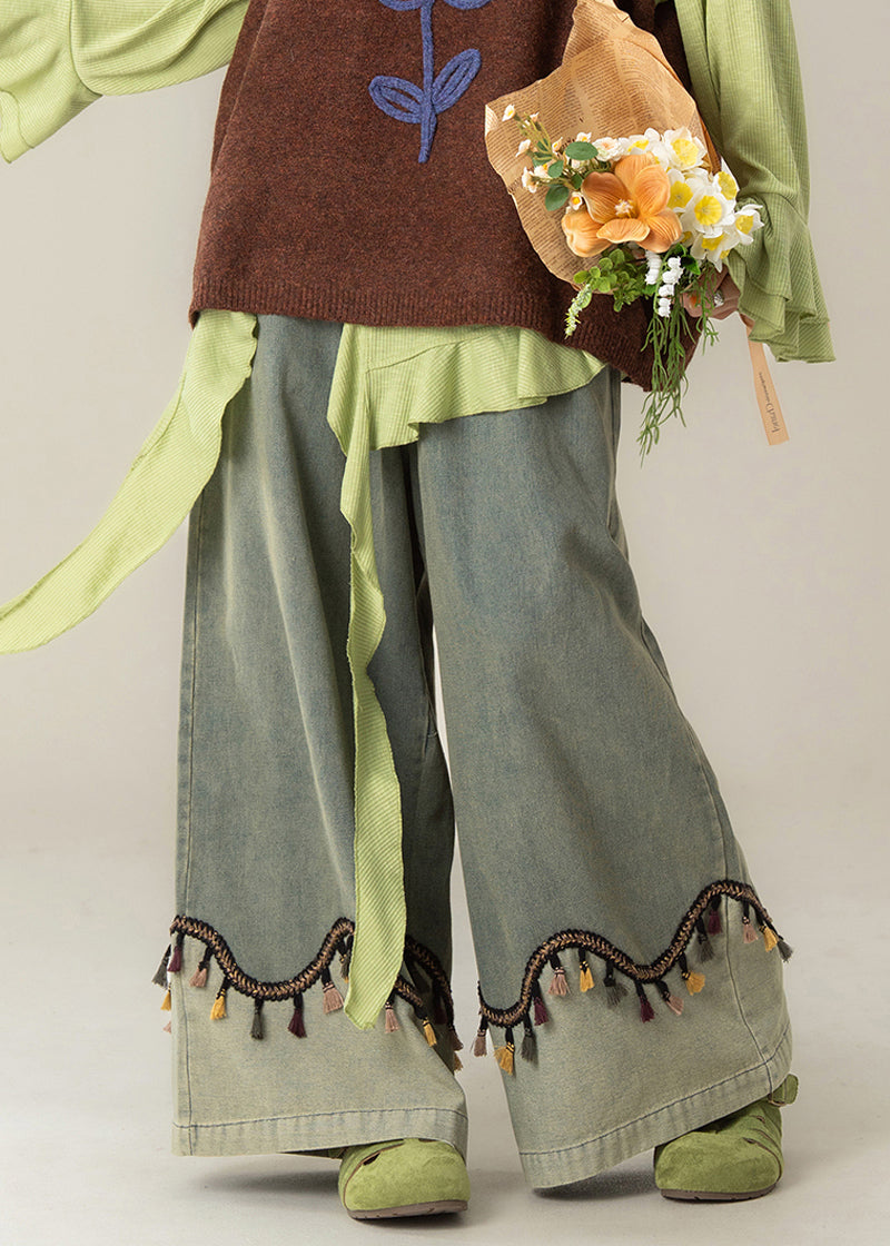 Elegantly Styled Pants for Everyday Wear