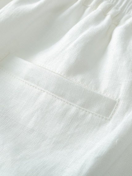 Elegantly Styled Pants for Everyday Wear
