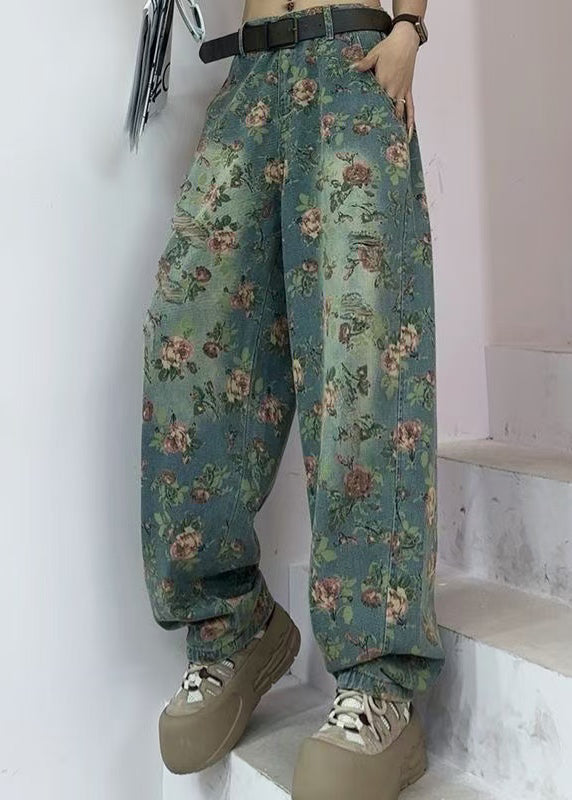 Classic Vintage Pants with a Flattering Fit