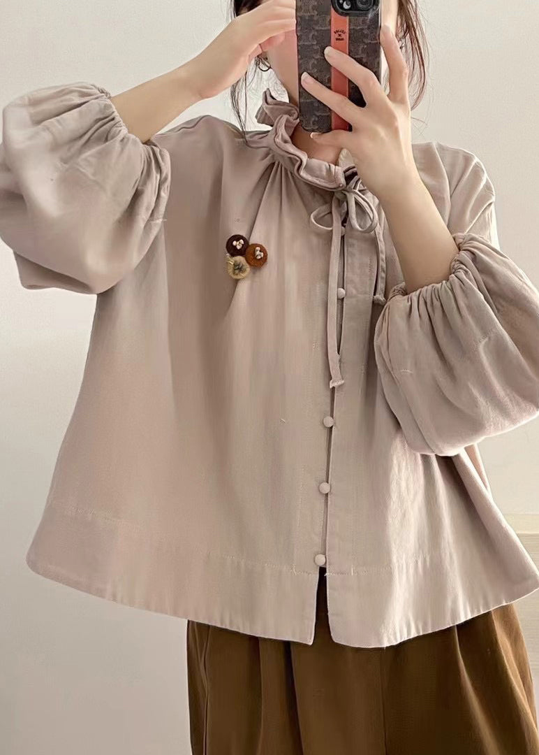 Sophisticated Blouse with a Clean Classic Look