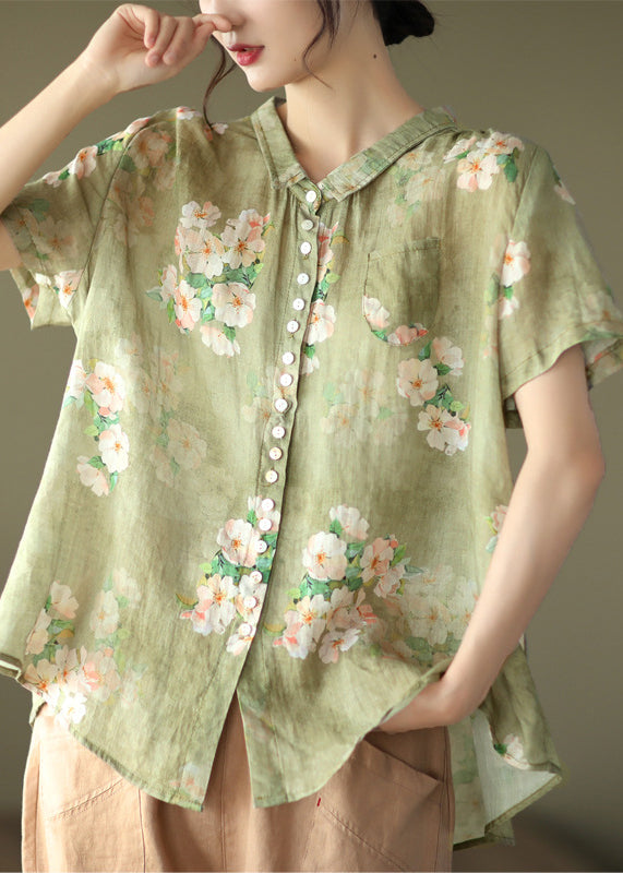 Effortlessly Elegant Top with a Timeless Design