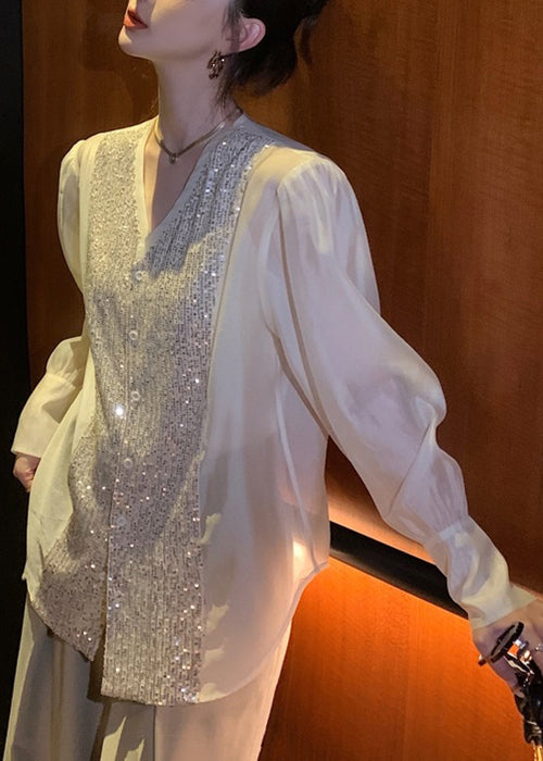 Well Tailored Blouse with a Graceful Silhouette
