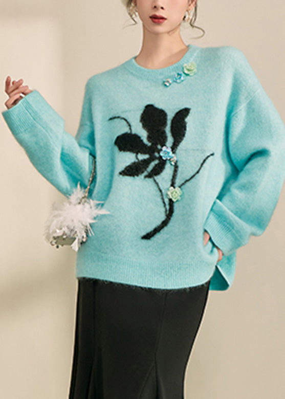 Beautifully Finished Sweater in a Timeless Design