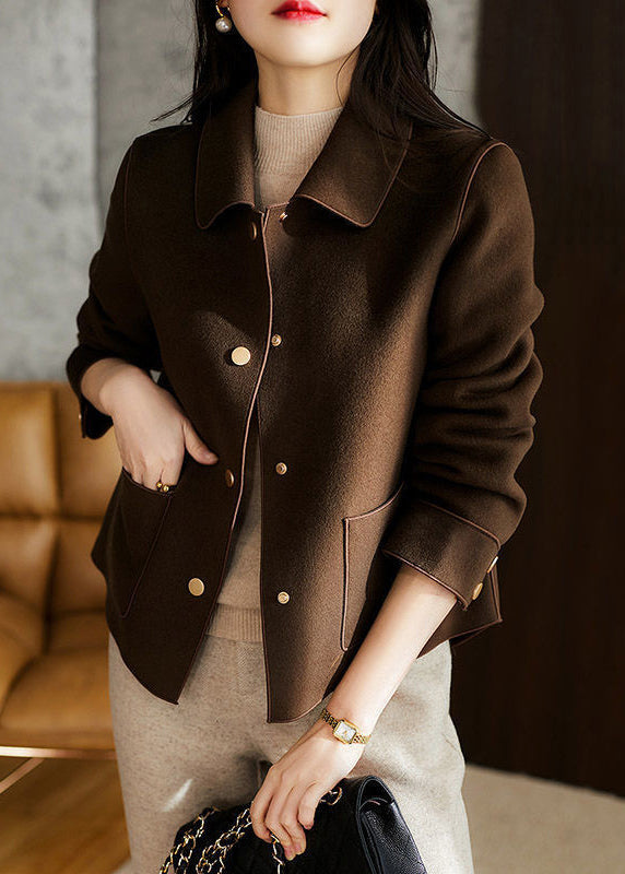 Classic Vintage Coat with a Flattering Fit