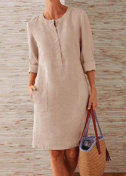 Sophisticated Dress with a Clean Classic Look
